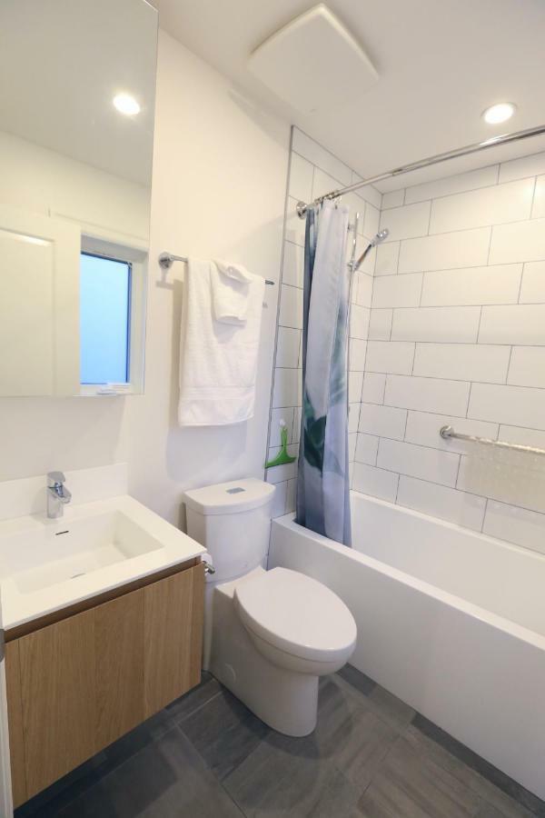 Vancouver Traveller B&B Luaran gambar